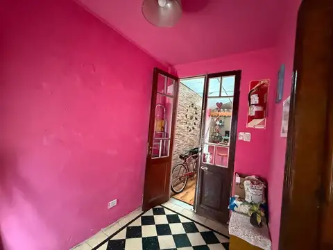 Casa en Venta en Valentin Alsina, USD 70.000