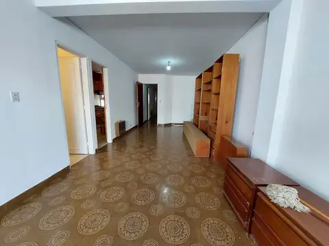 Venta Departamento 3 Dormitorios Cocina Separada Lavadero Barrio Lourdes Rosario