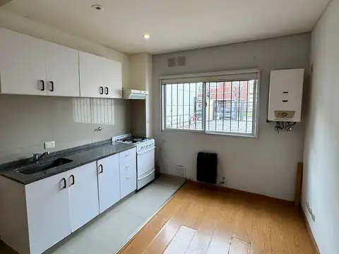Departamento en Alquiler en Ramos Mejía, $ 550.000