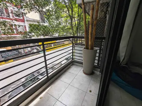 Alquiler Monoambiente amoblado con balcón - frente