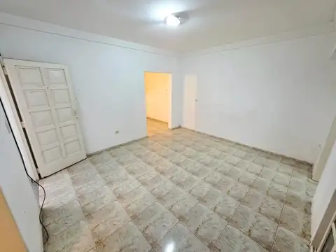 Depto Tipo Casa en Venta al Este