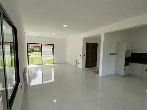 Casa en Venta en Las Praderas de Luján, USD 180.000