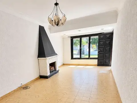 Casa en Venta - 2 Dormitorios 1 Baño - 80mts - Mar Del Plata