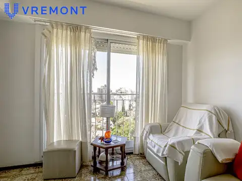 Joaquin V. Gonzalez al 2700