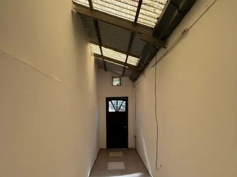 Casa en alquiler c/ cochera en Nueva Resistencia