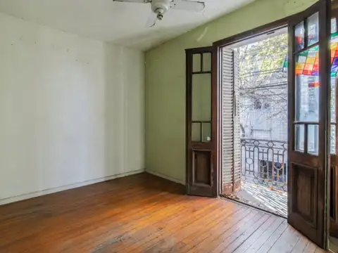 Depto Tipo Casa 5 ambientes con 2 baños