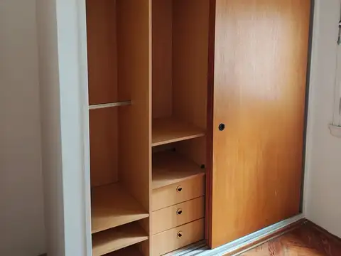 Depto Tipo Casa 2 ambientes con 1 baño