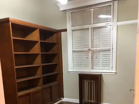 Oficina en edificio señorial 58m2 baño reciclado, Excelente estado!