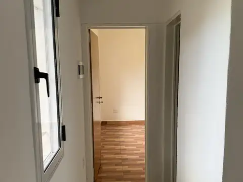 Depto Tipo Casa 2 ambientes con 1 baño