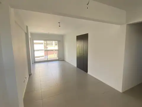 Avenida Juan De Garay 600, Piso 2