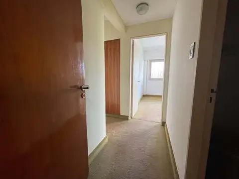 ALQUILER DEPARTAMENTO 4AMB C/DEPENDENCIA EN OLIVOS