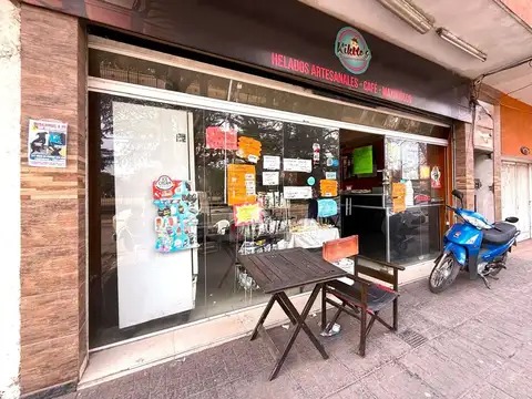 LOCAL EN VENTA Y 2 PH  EN MERLO