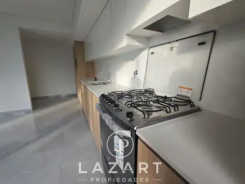 Departamento en Alquiler de 3 dormitorios