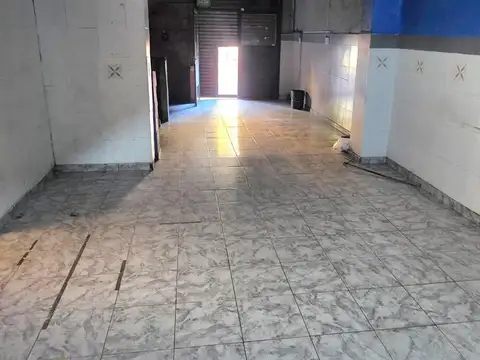 Local en Alquiler 40 años