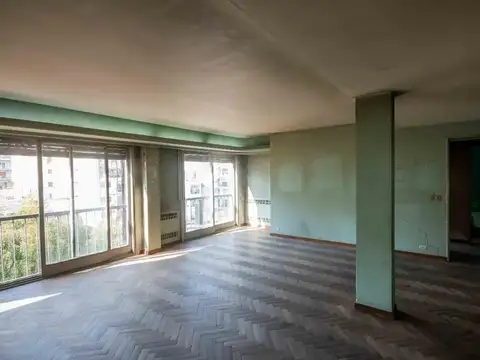 VENTA RECOLETA CINCO AMB EN PISO ALTO C COCHERA OPORTUNIDAD!