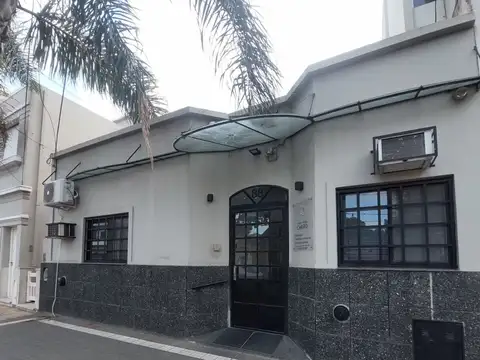Casa para uso profesional en Bernal Centro