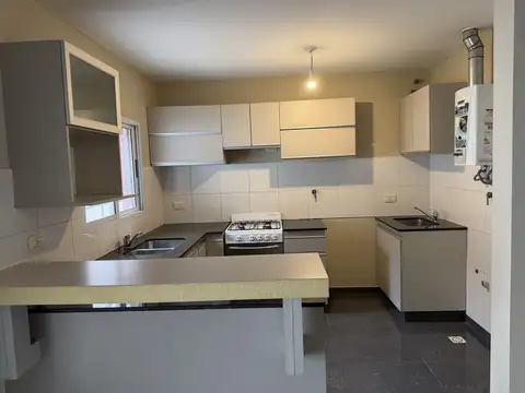 VENTA CASA EL REFUGIO. 3D, 3B. APTO CREDITO