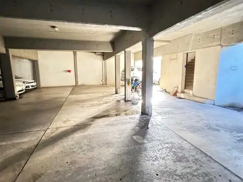 Depto. en venta 2 dormitorios c/cochera España entre Moreno y Belgrano
