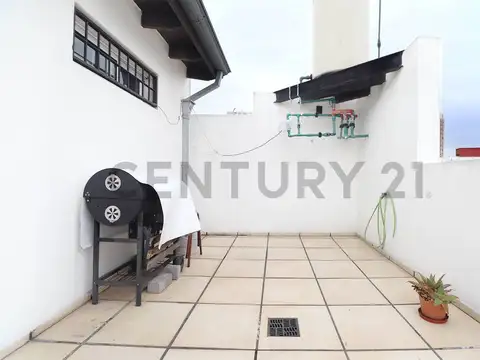 Beauchef 1300, Piso 0