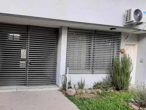 Avenida Buenos Aires 1100