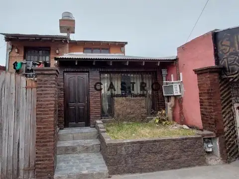 Casa  En Venta Ubicado En Libertad, Merlo, G.b.a. Zona Oeste
