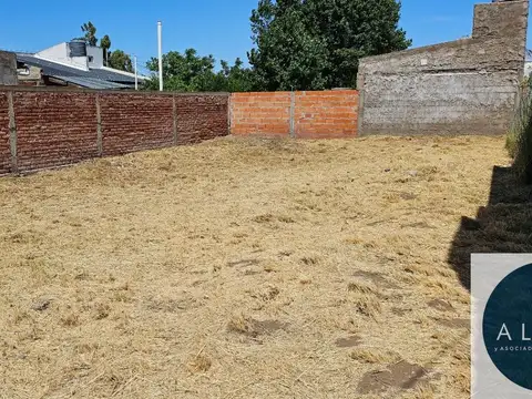 Terreno en Venta 10  mts Frente