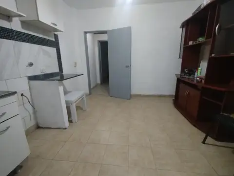 Depto Tipo Casa en Alquiler de 1 dormitorio