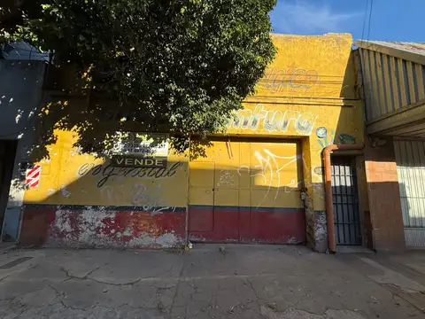 Galpon con vivienda a refaccionar en Venta en San Andrés