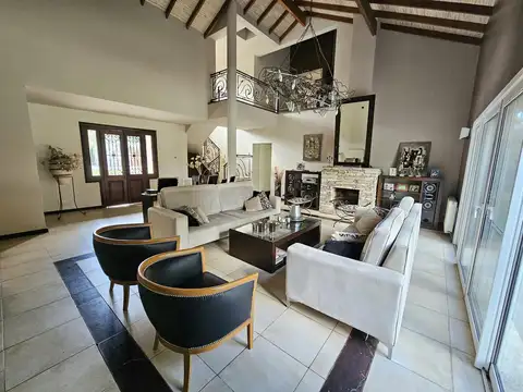 Casa en Venta de 4 dormitorios