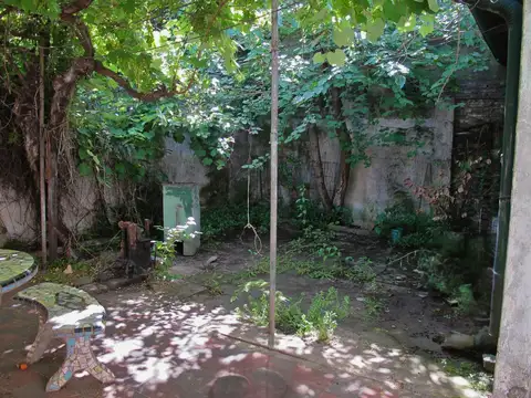 Terreno en Venta 8  mts Frente