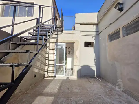 Depto Tipo Casa en Venta de 1 dormitorio