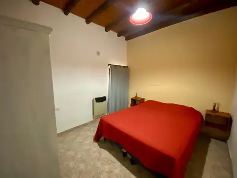 Casa 8 ambientes con 3 baños