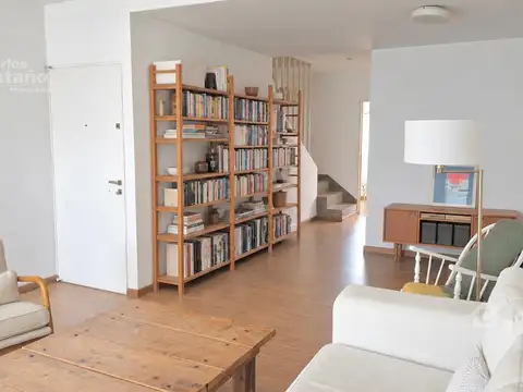Impecable Duplex 4 Amb. con Garage