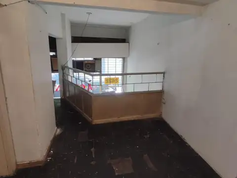 Local en Alquiler en Balvanera, $ 690.000