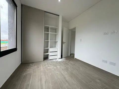 Departamento en Venta con 5 cocheras