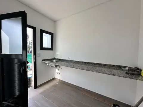 Departamento en Venta en Pilar Del Este, USD 220.000