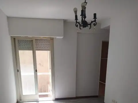 Doctor Pedro Ignacio Rivera 5400, Piso 1