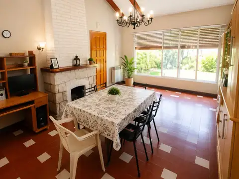 Casa en Venta en Granja De Funes, USD 145.000