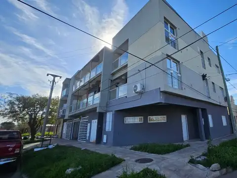 VENTA DPTO. 1 DORM IMPECABLE 