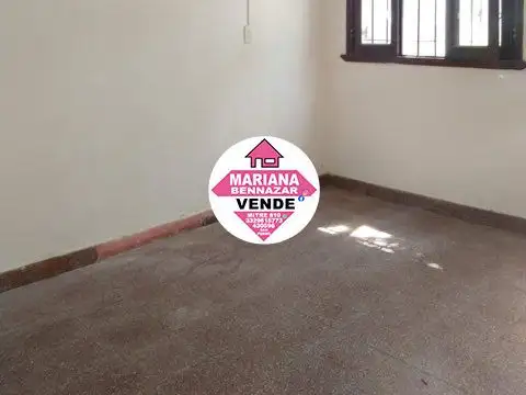 Casa 3 ambientes con 1 baño