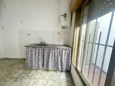 Depto Tipo Casa en Alquiler de 2 ambientes