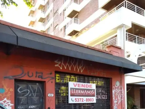 Venta Local con Vivienda 3 Ambientes 2 Baños en Acassuso.