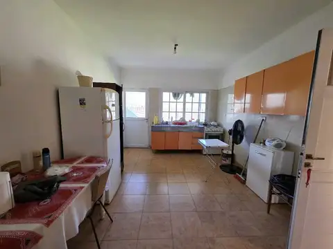 Vendo Casa Con Dos Dormitorios en Caseros, Entre Ríos.