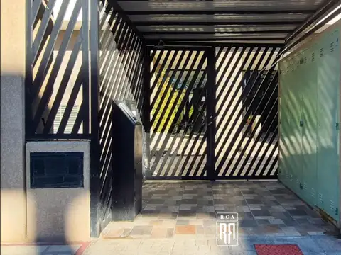 Italia 460 Piso 8 y 9 - Pent-house con cochera