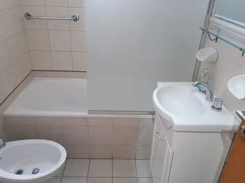 Departamento 3 ambientes con 1 baño