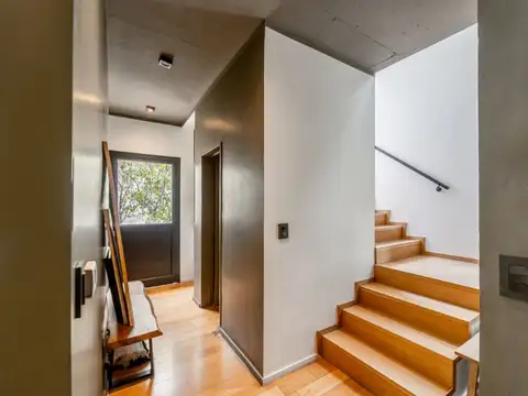 CASA EN LOTE INTERNO BARRIO LOS LAGOS NORDELTA
