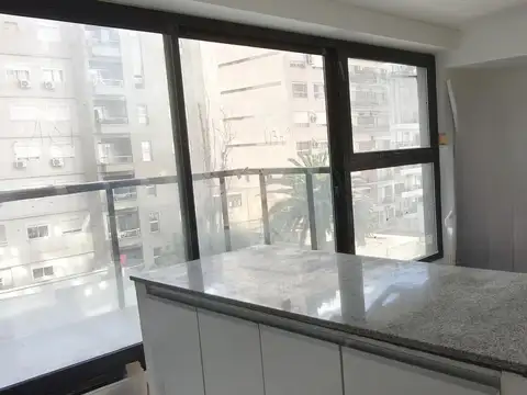 Avenida Álvarez Thomas 2800