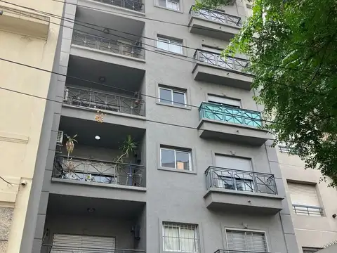 VENTA DEPARTAMENTO EN CASEROS CENTRO