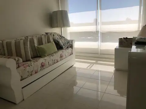 Departamento 4 ambientes con 3 baños