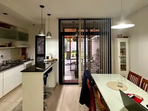 Casa en Venta en Manuel B Gonnet, USD 160.000